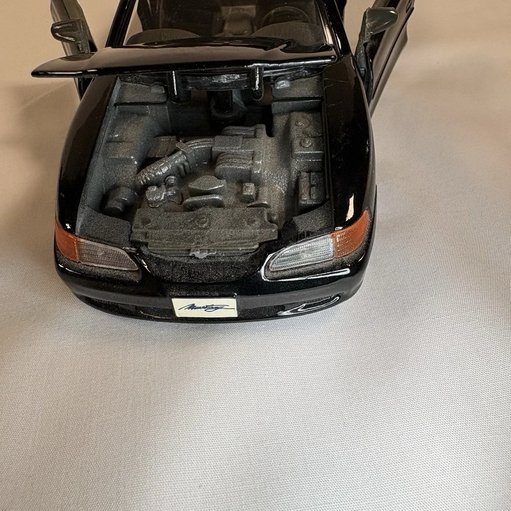 maisto 1994 black